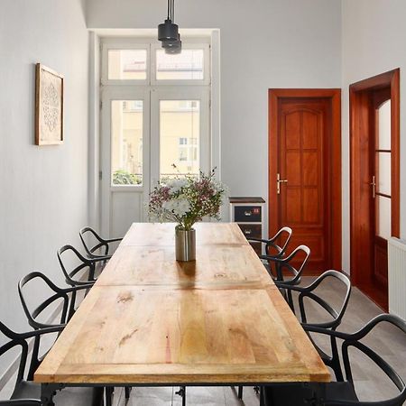 Prague Days - Spacious 3Bdr Apartment - Trendy Neighbourhood Exterior photo