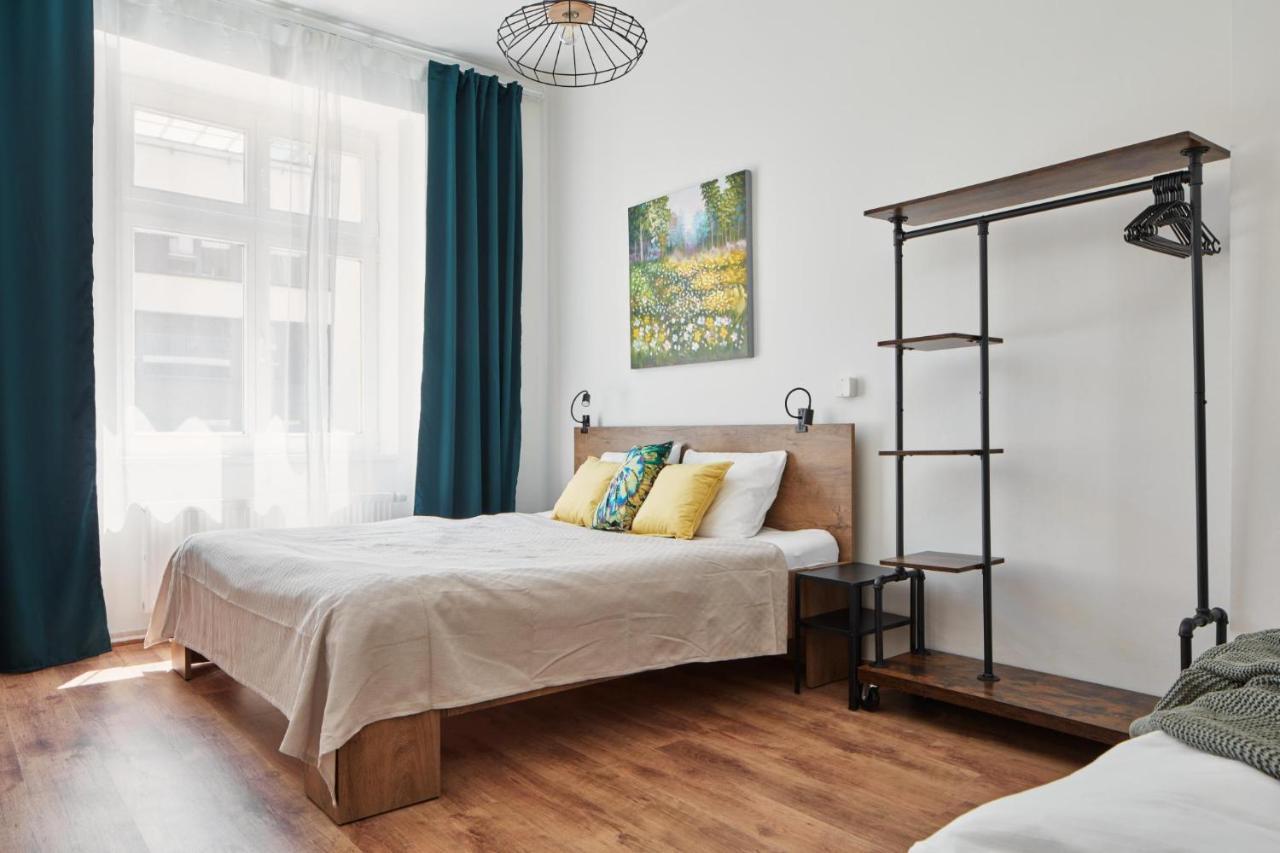Prague Days - Spacious 3Bdr Apartment - Trendy Neighbourhood Exterior photo